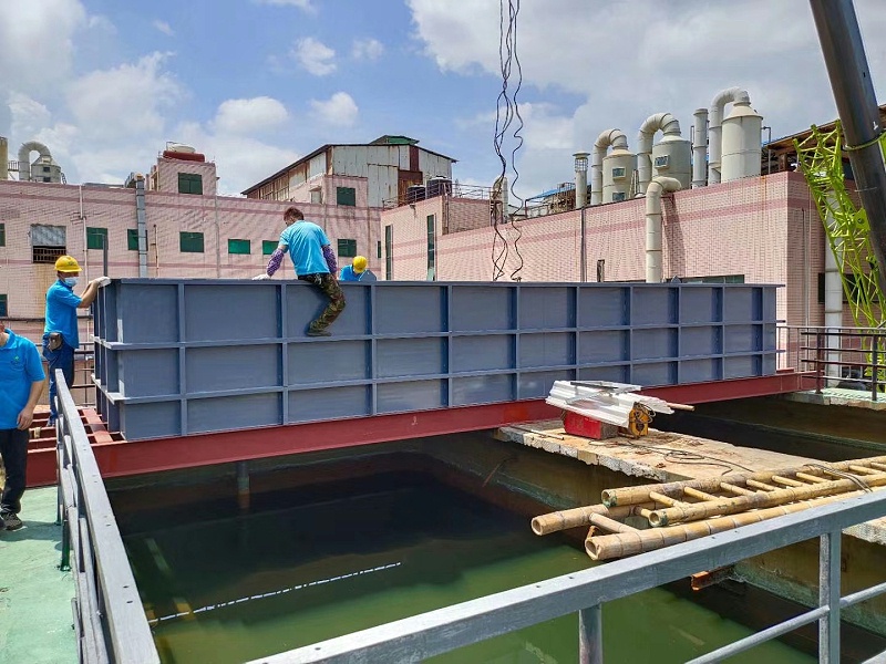 污水處理設(shè)備-三人行