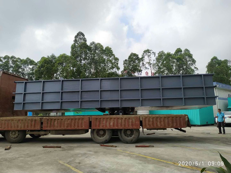 污水處理設(shè)備-三人行環(huán)境