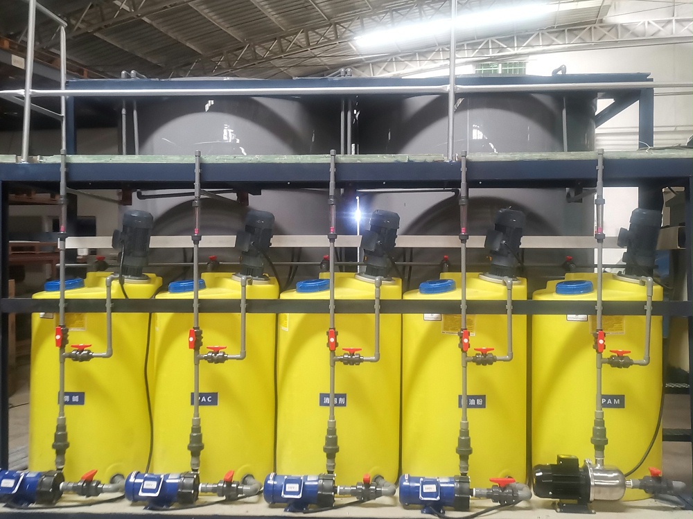 全自動加藥設(shè)備 自動加藥設(shè)備-三人行環(huán)境